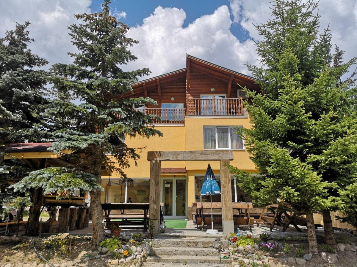 Комплекс Лебанов Hotel Yundola ภายนอก รูปภาพ