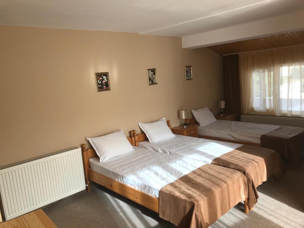 Комплекс Лебанов Hotel Yundola ภายนอก รูปภาพ