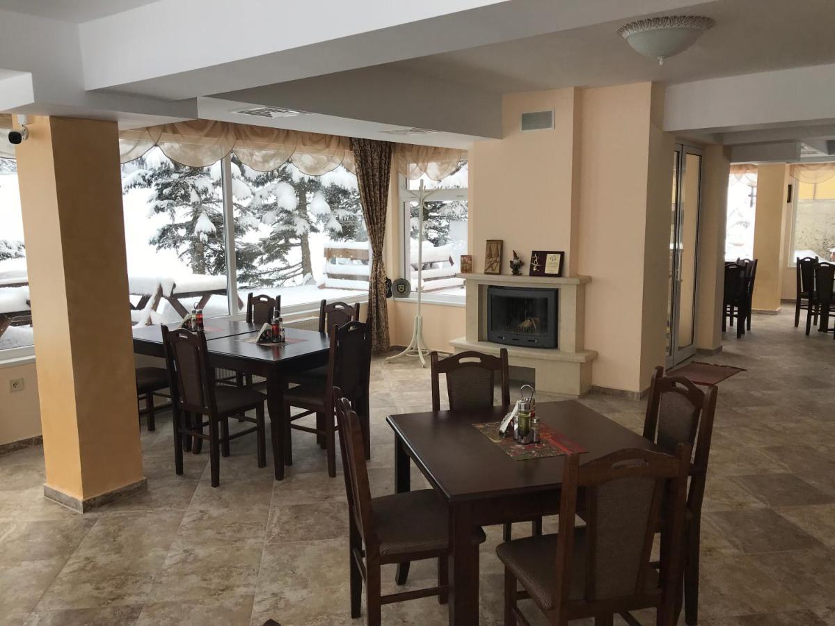 Комплекс Лебанов Hotel Yundola ภายนอก รูปภาพ